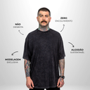Camiseta Oversized Pionera Preto Estonado